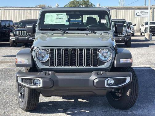 Anvil Clearcoat 2026 Jeep Gladiator Sport