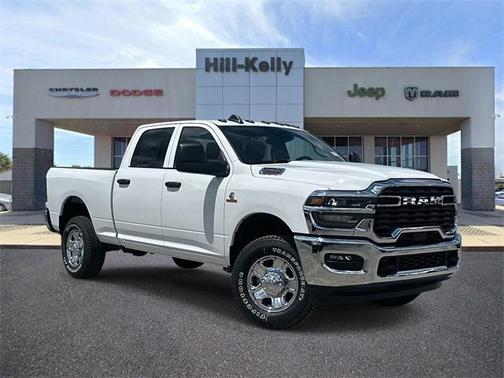 2025 RAM 2500 Tradesman Crew Cab 4x4 6'4' Box