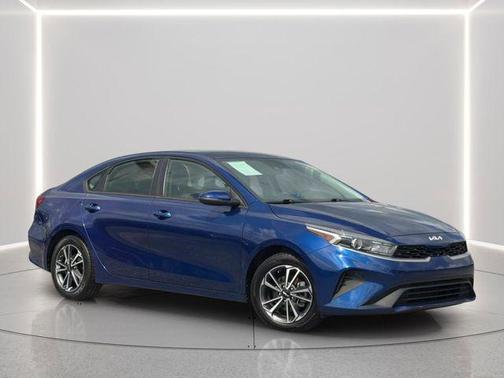 Deep Sea Blue 2022 Kia Forte LXS