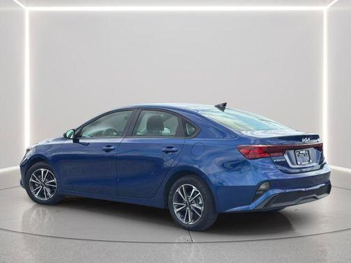 Deep Sea Blue 2022 Kia Forte LXS