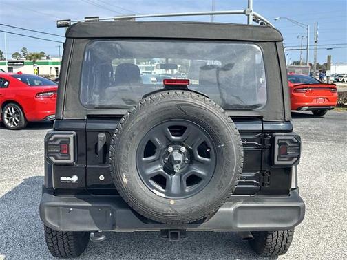 2020 Jeep Wrangler Sport