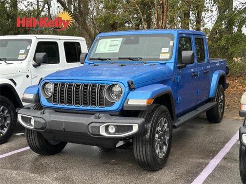 2026 Jeep Gladiator Sahara 4x4