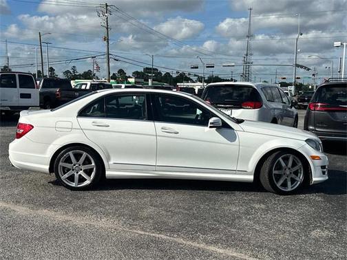 2013 Mercedes-Benz C-Class C 300 4MATIC Sport