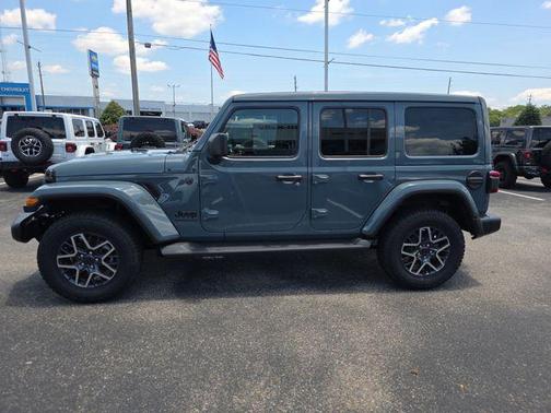anvil clearcoat 2026 Jeep Wrangler 4-Door Sahara 4x4