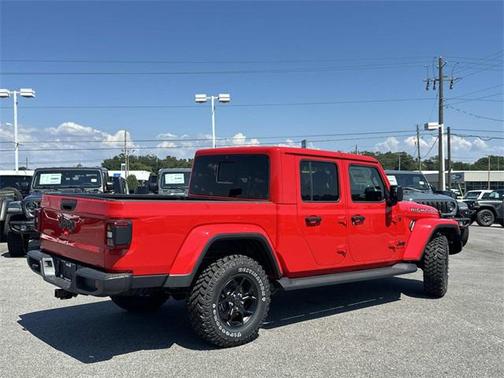 2025 Jeep Gladiator High Tide