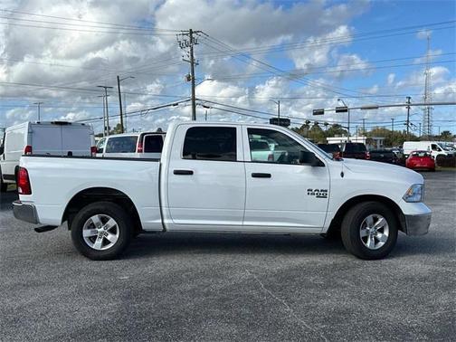 2022 RAM 1500 Classic SLT