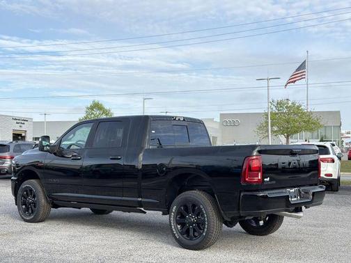 Diamond Black Crystal Pearlcoat 2026 RAM 2500 Laramie Mega Cab 4x4 6'4' Box