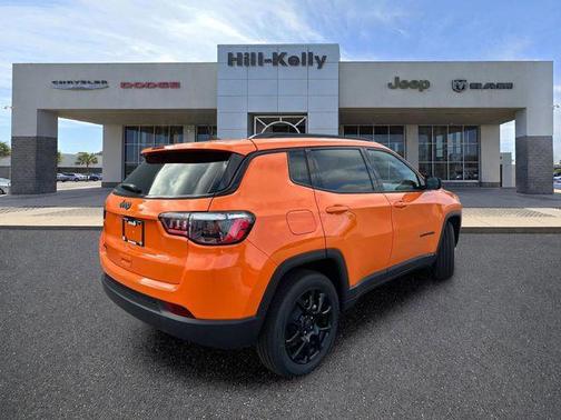 oose 2026 Jeep Compass Latitude