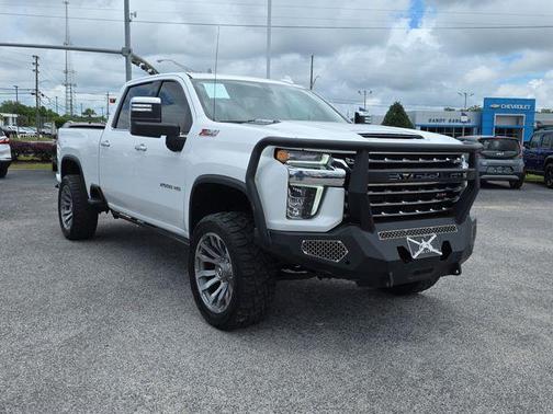 Summit White 2022 Chevrolet Silverado 2500 LTZ