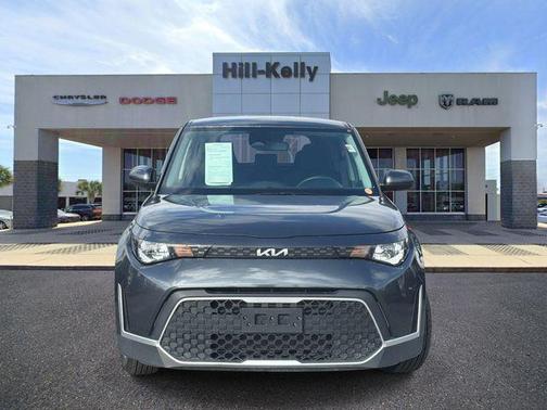 Gravity Gray 2023 Kia Soul LX