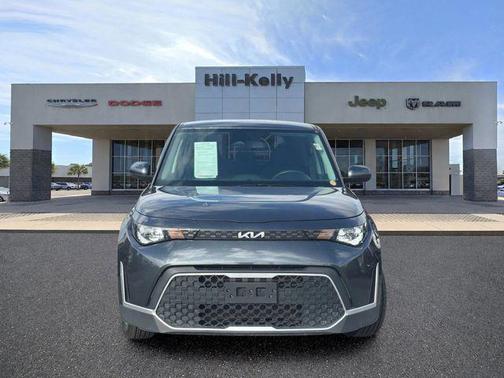 Gravity Gray 2023 Kia Soul LX