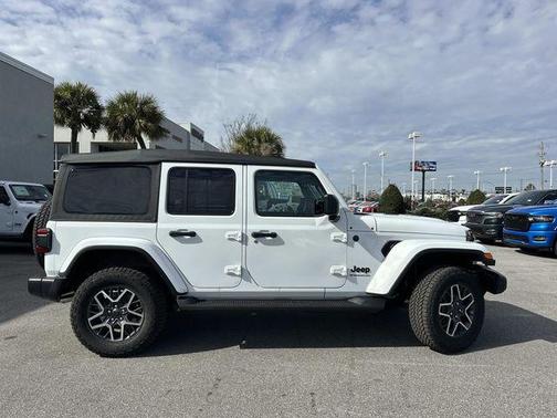 2026 Jeep Wrangler 4-Door Sahara 4x4