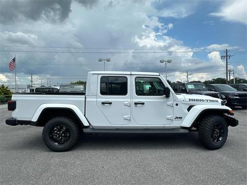 2025 Jeep Gladiator High Tide