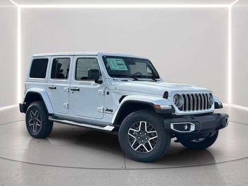 bright white clearcoat 2026 Jeep Wrangler 4-Door Sahara 4x4