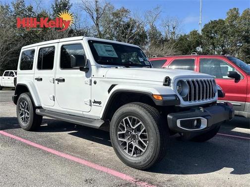 2026 Jeep Wrangler 4-Door Sahara 4x4