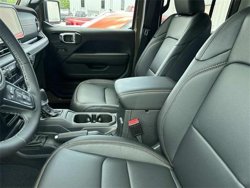 2025 Jeep Gladiator High Tide