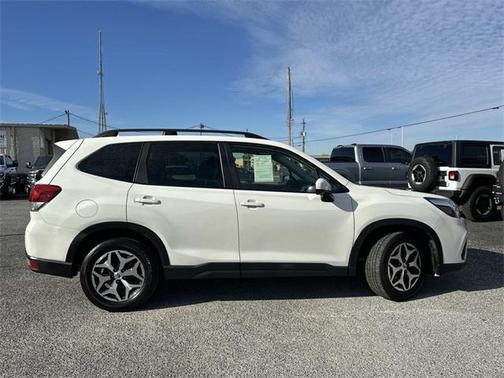 2021 Subaru Forester Premium