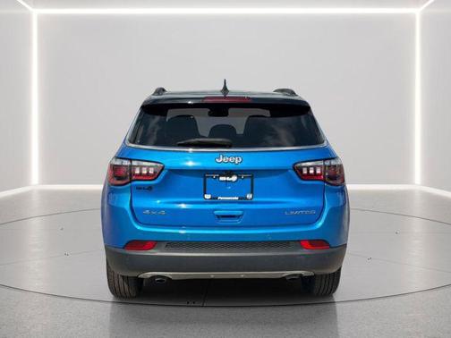 Laser Blue Pearlcoat 2023 Jeep Compass Limited