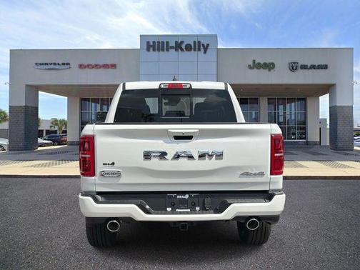 Ivory White Tri-Coat Pearlcoat 2026 RAM 1500 Longhorn