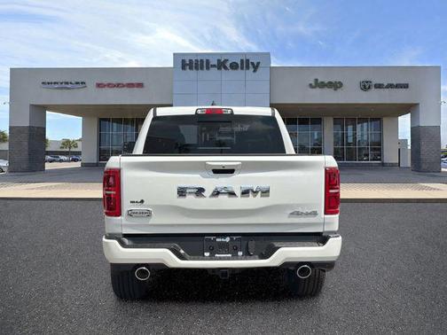 Ivory White Tri-Coat Pearlcoat 2026 RAM 1500 Longhorn