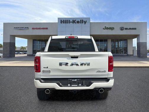 Ivory White Tri-Coat Pearlcoat 2026 RAM 1500 Longhorn