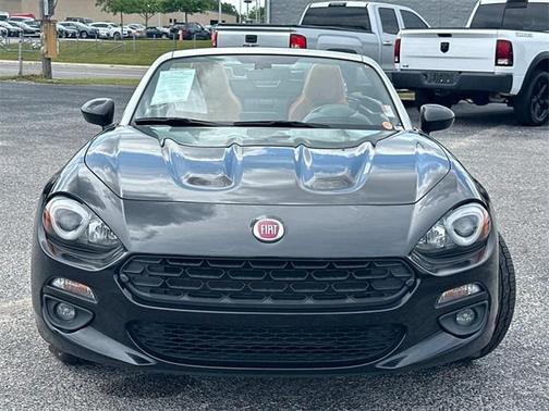 2018 FIAT 124 Spider Base