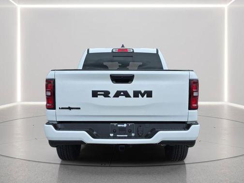 Bright White Clearcoat 2026 RAM 1500 Big Horn/Lone Star