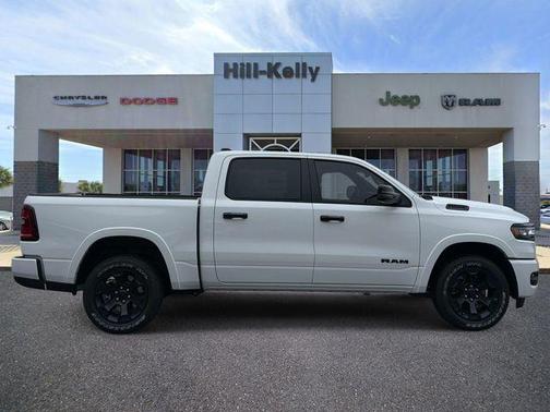 Bright White Clearcoat 2026 RAM 1500 Big Horn/Lone Star
