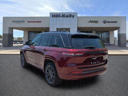Velvet Red Pearlcoat 2026 Jeep Grand Cherokee Summit