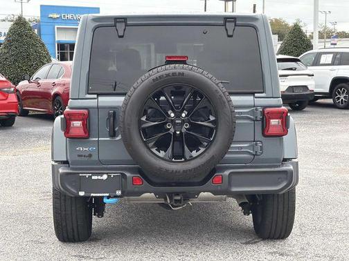 2024 Jeep Wrangler 4xe Sahara