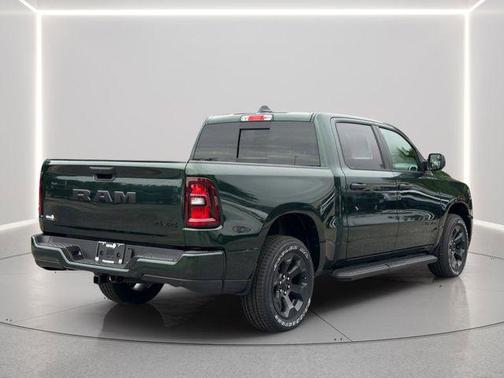 Serrano Green Metallic 2026 RAM 1500 Express