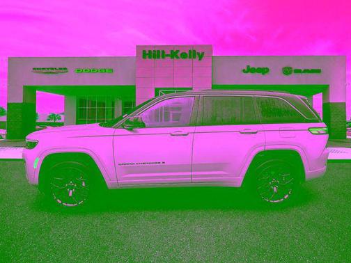 Silver Zynith 2026 Jeep Grand Cherokee Summit
