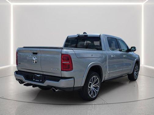 Billet Silver Metallic 2025 RAM 1500 ST