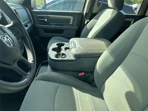 2020 RAM 1500 Classic SLT