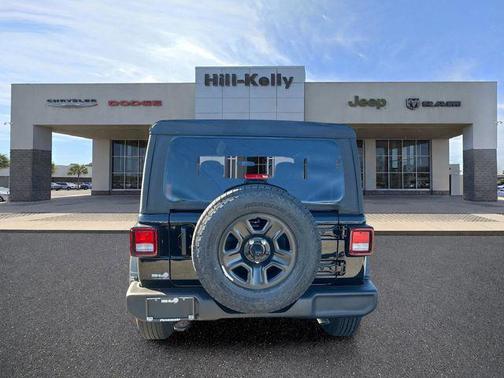 Black Clearcoat 2026 Jeep Wrangler Sport