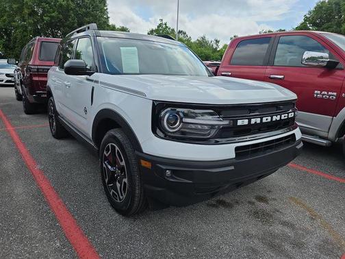 Oxford White 2024 Ford Bronco Sport Outer Banks