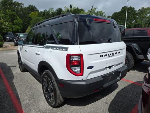 Oxford White 2024 Ford Bronco Sport Outer Banks