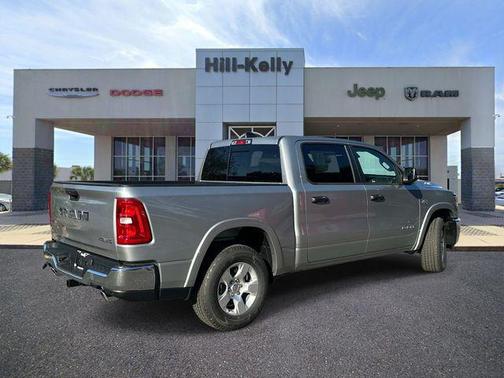 Billet Silver Metallic Clearcoat 2026 RAM 1500 Big Horn/Lone Star