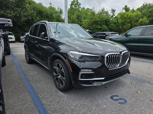 Black Sapphire Metallic 2019 BMW X5 xDrive40i