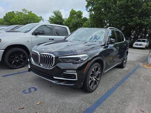 Black Sapphire Metallic 2019 BMW X5 xDrive40i