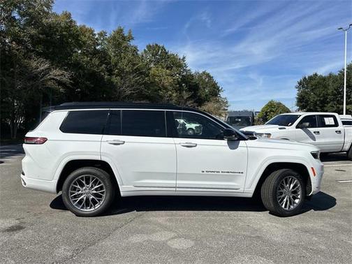 2025 Jeep Grand Cherokee L Summit