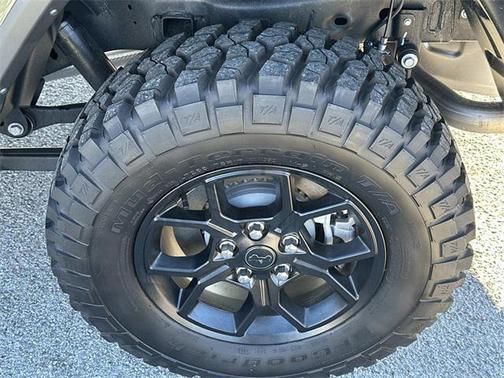 2025 Jeep Gladiator High Tide