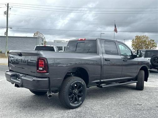 2026 RAM 2500 Black Express Crew Cab 4x4 6'4' Box