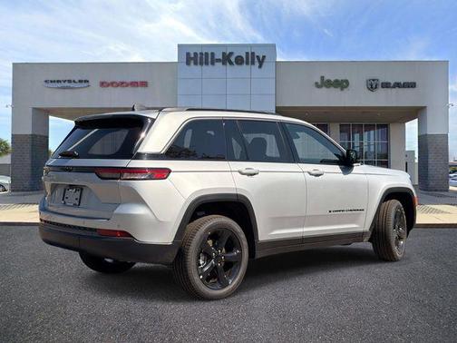 silver zynith 2026 Jeep Grand Cherokee Limited