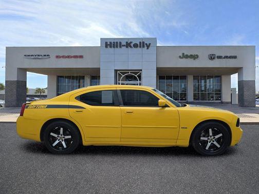 Top Banana 2006 Dodge Charger R/T