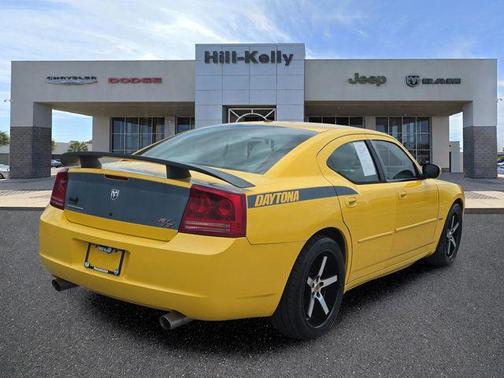 Top Banana 2006 Dodge Charger R/T
