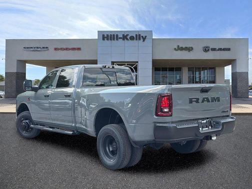 Ceramic Gray Clearcoat 2026 RAM 3500 Tradesman Crew Cab 4x4 8' Box