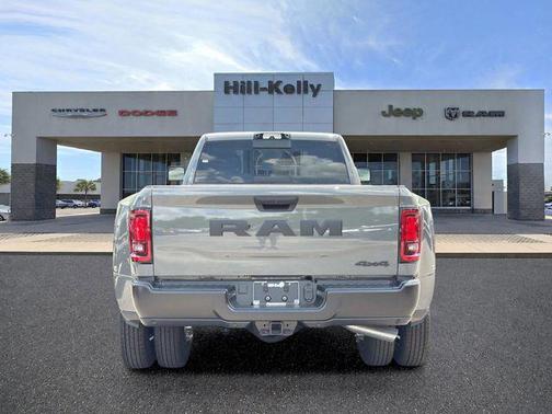 Ceramic Gray Clearcoat 2026 RAM 3500 Tradesman Crew Cab 4x4 8' Box