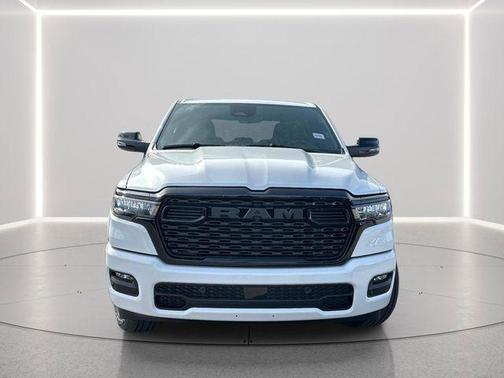 Bright White Clearcoat 2026 RAM 1500 Big Horn/Lone Star