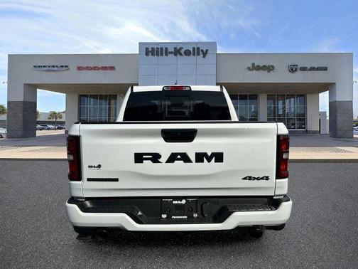Bright White Clearcoat 2026 RAM 1500 Big Horn/Lone Star